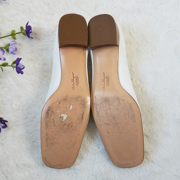 Salvatore Ferragamo Vintage Pumps - Picture 3 of 14